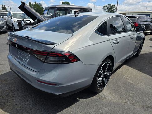 Used 2024 Honda Accord Sport image 5