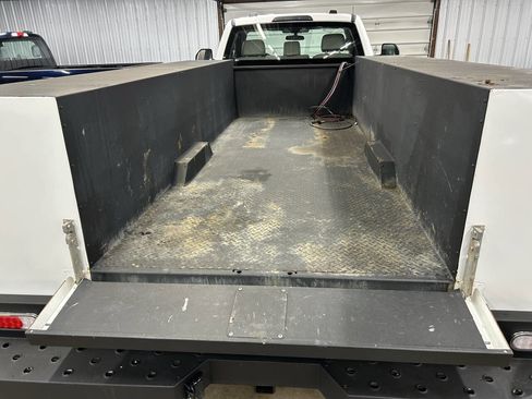 Used 2021 Ford F550 4X4 2dr Regular Cab 145.3 205. image 7