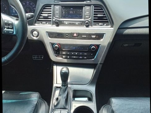 Used 2015 Hyundai Sonata Sport 2.0T image 13