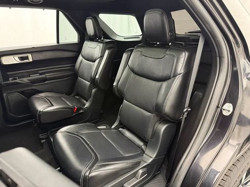 Used 2020 Ford Explorer ST w/ Premium Technology Package AWD/4WD image 33