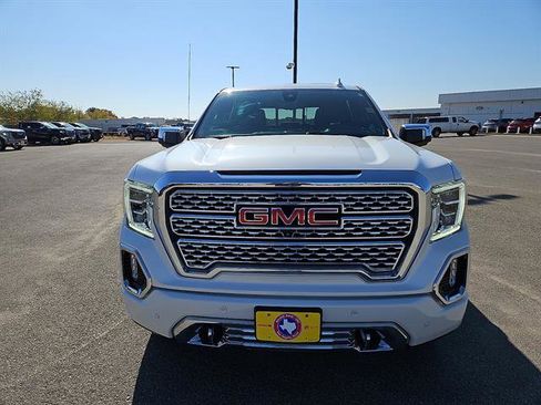 Used 2021 GMC Sierra 1500 Denali w/ Denali Ultimate Package image 8