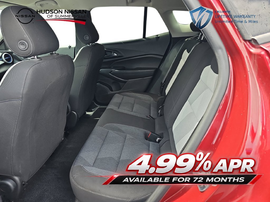 Used 2024 Chevrolet Trax LS w/ LS Convenience Package FWD image 15