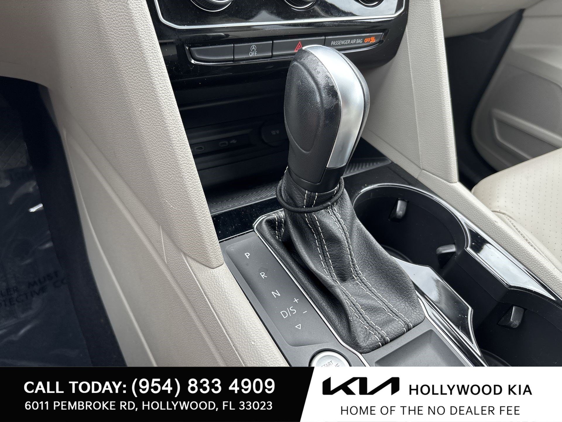 Used 2022 Volkswagen Atlas SE FWD image 20