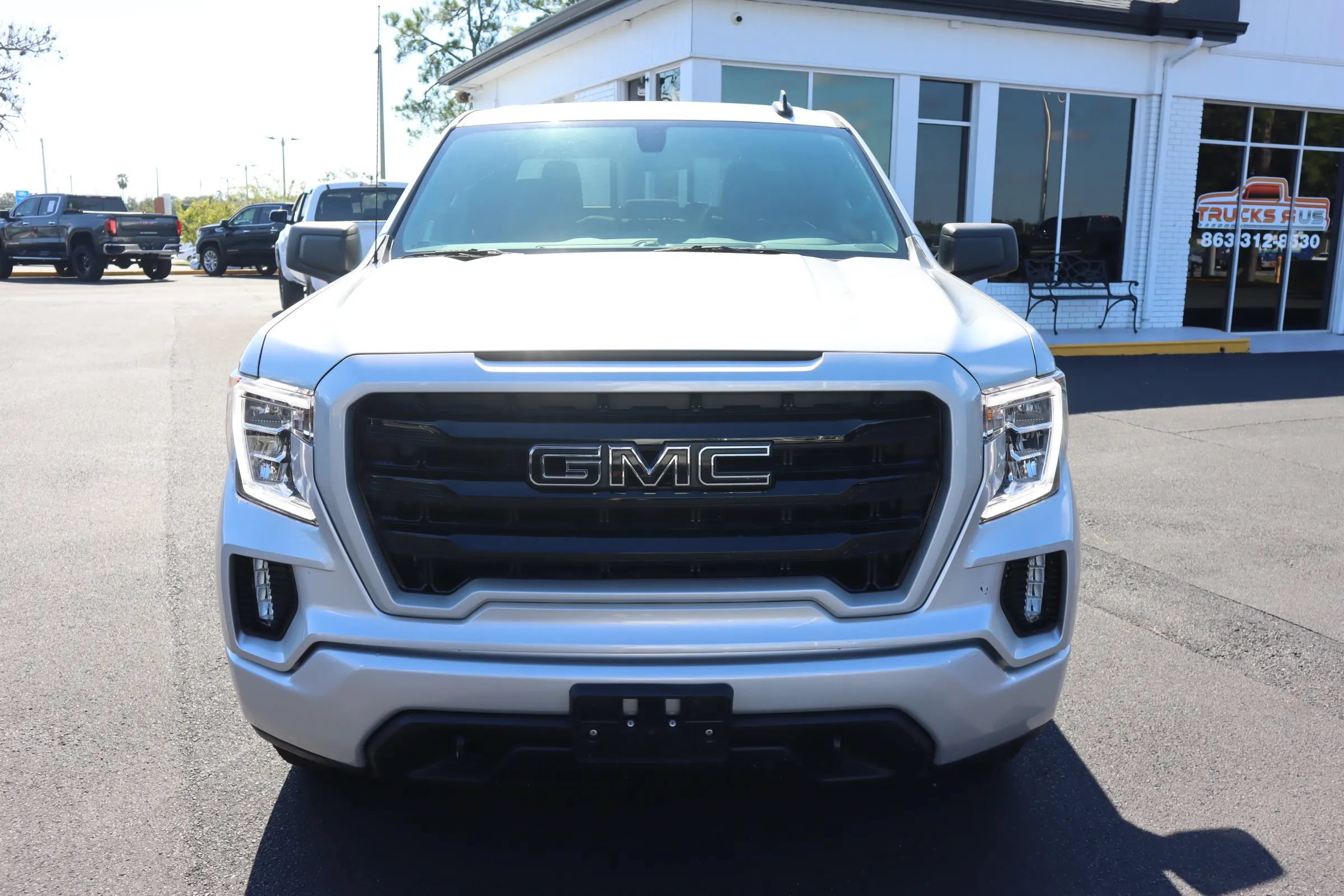 Used 2021 GMC Sierra 1500 Elevation w/ Preferred Package AWD/4WD image 2