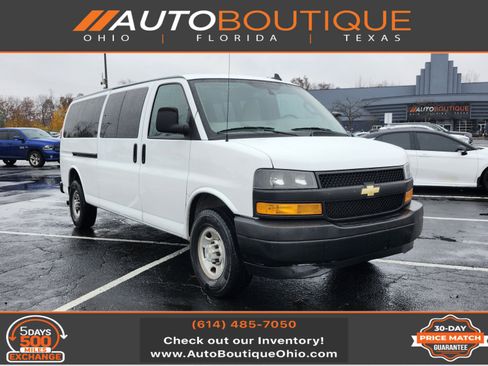 Used 2022 Chevrolet Express 3500 LS image 1