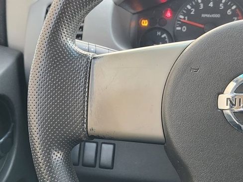 Used 2012 Nissan Xterra X image 26