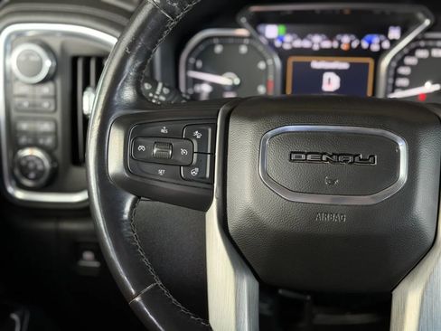 Used 2022 GMC Sierra 3500 Denali image 24