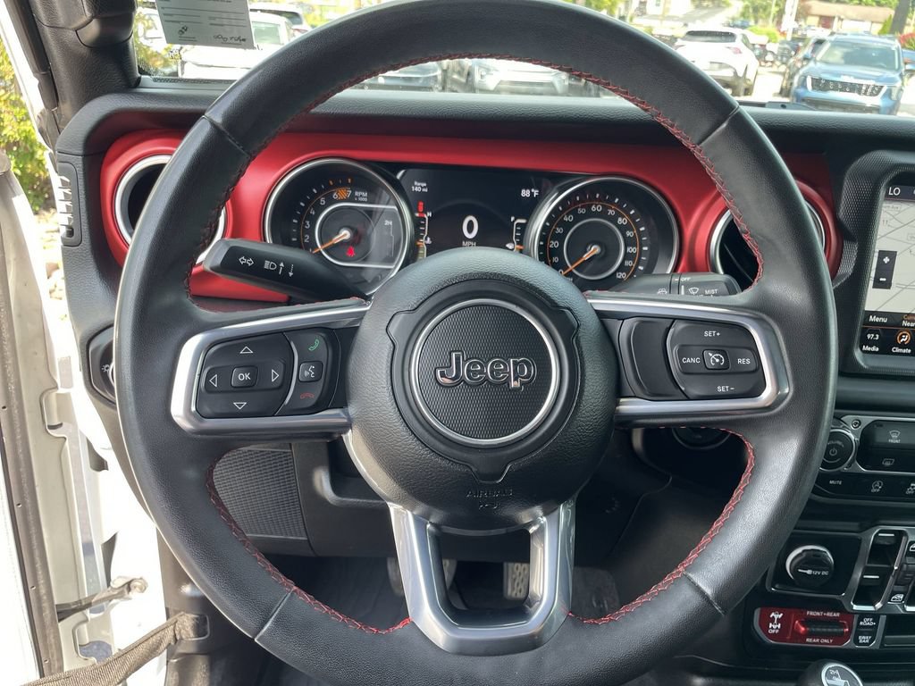 Used 2023 Jeep Wrangler Unlimited Rubicon AWD/4WD image 15