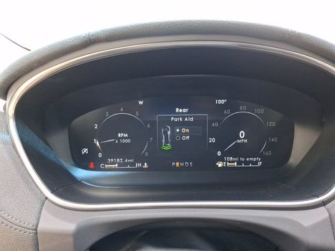 Used 2020 Lincoln Nautilus FWD w/ Equipment Group 101A image 31