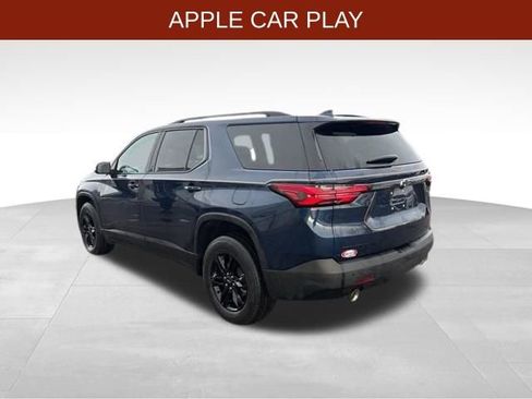 Used 2022 Chevrolet Traverse LT w/ Midnight/Sport Edition image 5