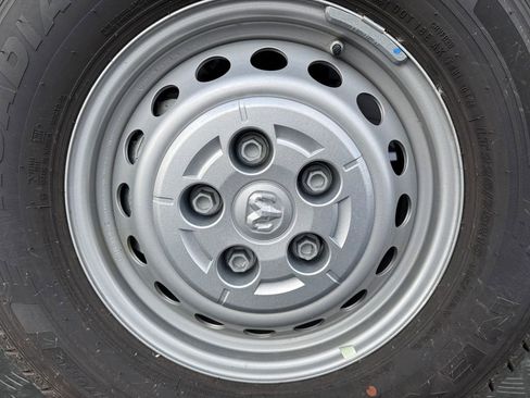 New 2026 RAM ProMaster 3500 w/ Premium Convenience Group image 20