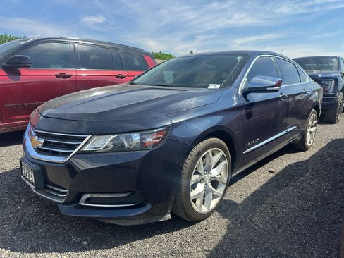 Used 2018 Chevrolet Impala Premier FWD image 1