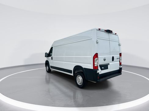 Used 2025 RAM ProMaster 2500 w/ Convenience Group FWD image 7