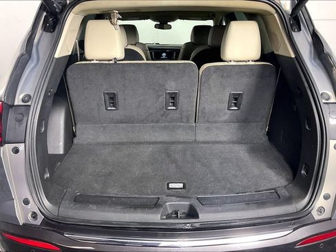 Certified 2019 Buick Enclave Premium FWD image 27