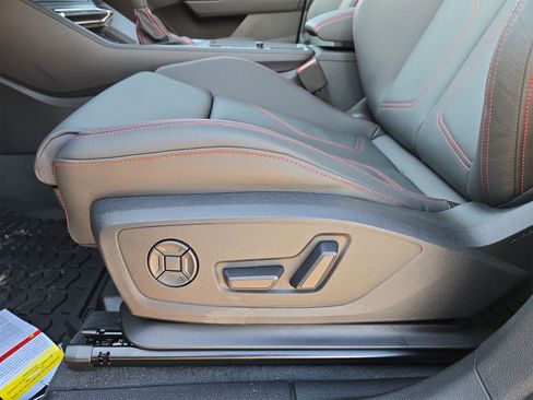 New 2025 Audi Q3 2.0T Premium Plus image 17