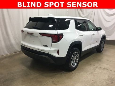 Used 2025 GMC Terrain Elevation AWD/4WD image 4