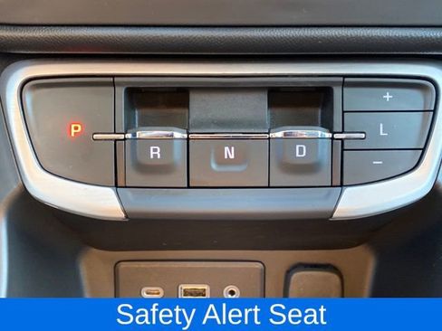 Certified 2022 GMC Terrain SLE w/ Driver Convenience Package image 14