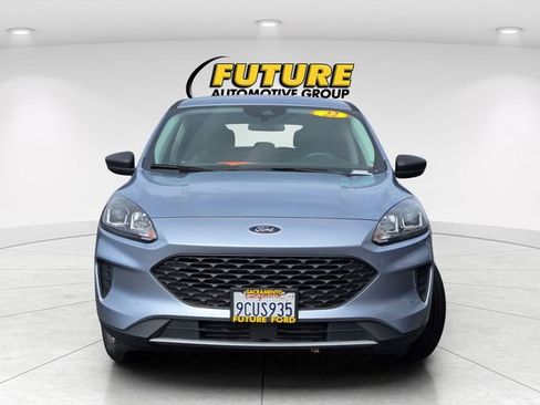 Used 2022 Ford Escape S image 2
