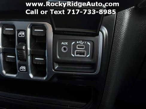 Used 2021 Jeep Wrangler Unlimited Sport image 23