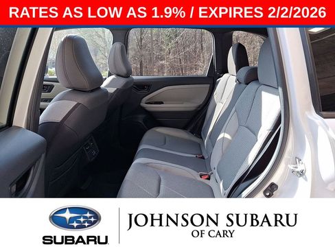 Used 2025 Subaru Forester Premium image 22