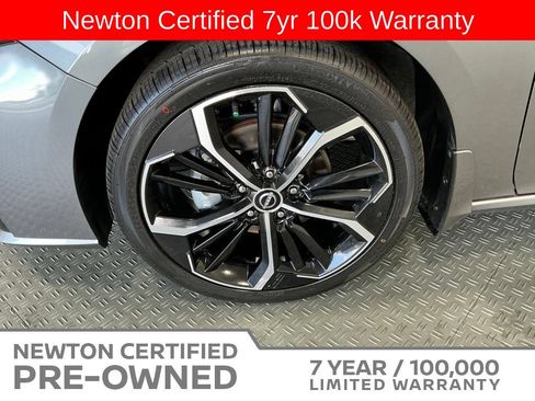 Used 2023 Nissan Altima 2.5 SR FWD image 39