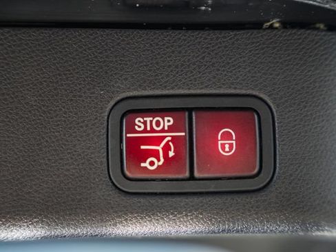 Used 2013 Mercedes-Benz ML 350 BlueTEC 4MATIC image 11