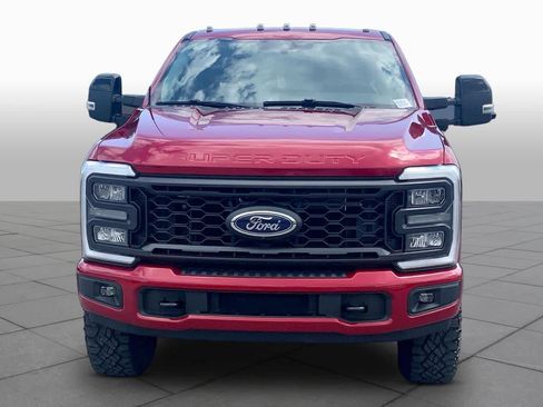 Certified 2024 Ford F250 Lariat w/ Tremor Off-Road Package AWD/4WD image 4