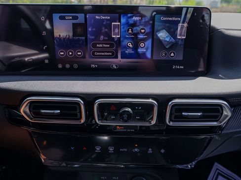 New 2026 Nissan Sentra SV FWD image 25
