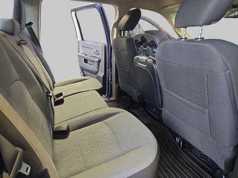 Used 2022 RAM 1500 Classic SLT w/ Electronics Group AWD/4WD image 13