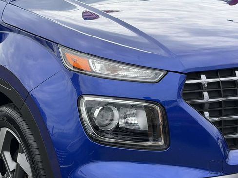 Certified 2023 Hyundai Venue SEL w/ Cargo Package FWD image 10