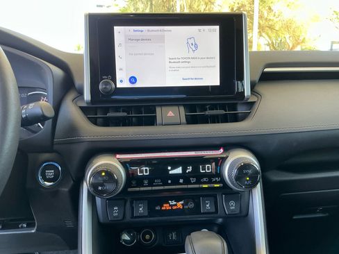 Used 2024 Toyota RAV4 XLE image 12