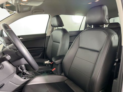 Used 2019 Volkswagen Tiguan SE image 20