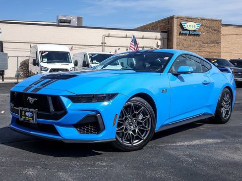 Used 2025 Ford Mustang GT Premium w/ GT Performance Package RWD image 1