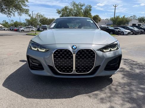 Used 2022 BMW 430i Coupe w/ M Sport Package RWD image 2