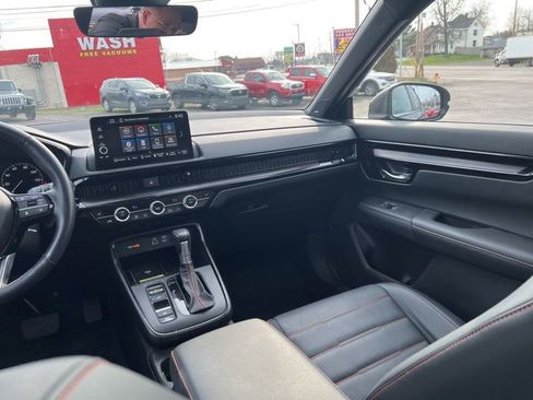 Used 2025 Honda CR-V Sport Touring image 12