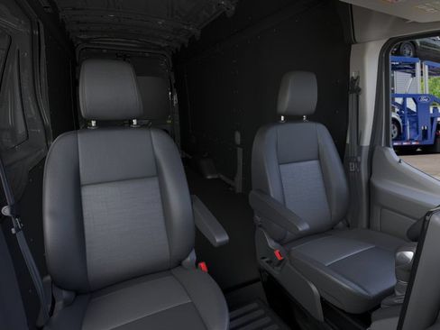 New 2026 Ford Transit 250 148 High Roof Extended RWD image 10