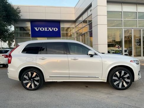 Certified 2024 Volvo XC90 T8 Plus w/ Protection Package Premier AWD/4WD image 8