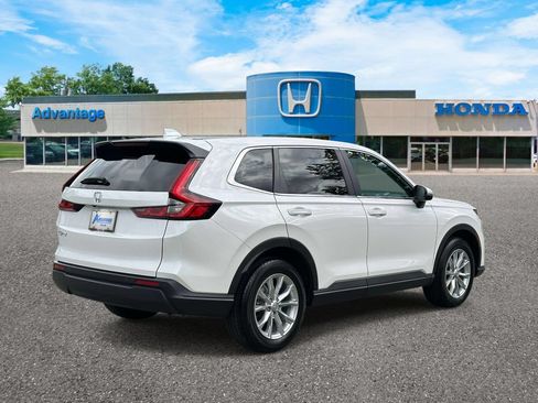 Used 2024 Honda CR-V EX-L image 4