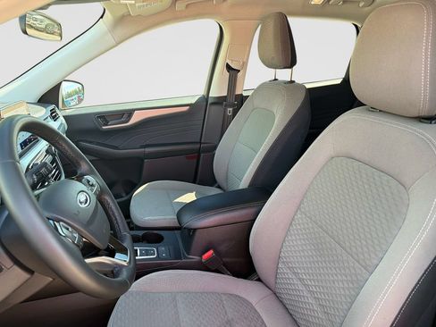 Used 2022 Ford Escape SE w/ SE Sport Appearance Package AWD/4WD image 21