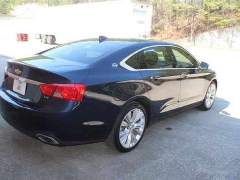 Used 2016 Chevrolet Impala LTZ w/ Enhanced Convenience Package image 5