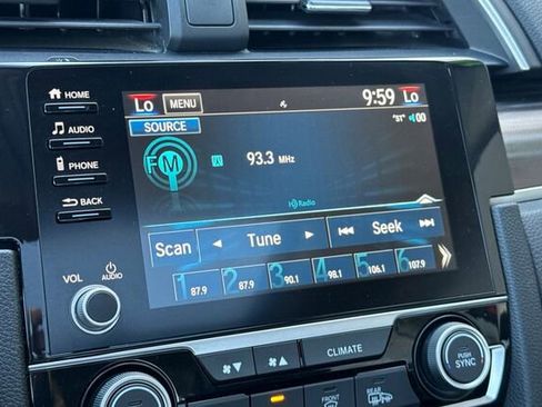Used 2019 Honda Civic EX image 17