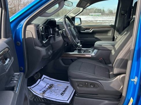 Used 2024 Chevrolet Silverado 1500 RST image 7
