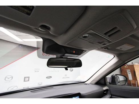 New 2026 Nissan Kicks SV w/ SV Premium Package image 22