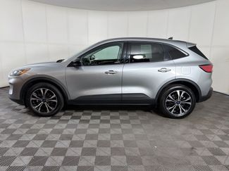 Used 2021 Ford Escape SE w/ SE Sport Appearance Package AWD/4WD video 2