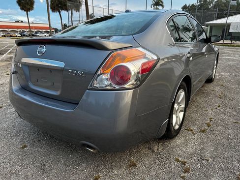 Used 2008 Nissan Altima 2.5 SL w/ SL Pkg FWD image 6