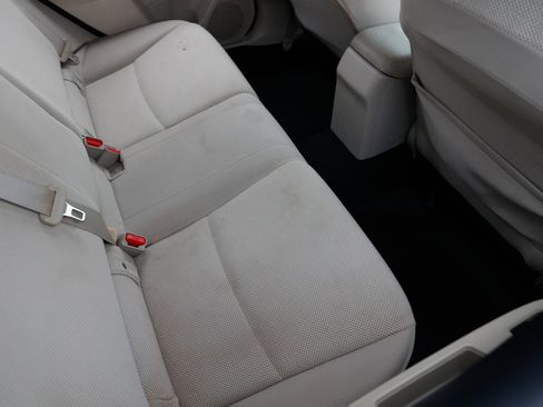 Used 2013 Subaru Impreza 2.0i Premium w/ All-Weather Pkg image 12