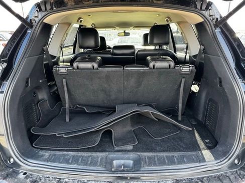 Used 2018 Nissan Pathfinder SL image 42