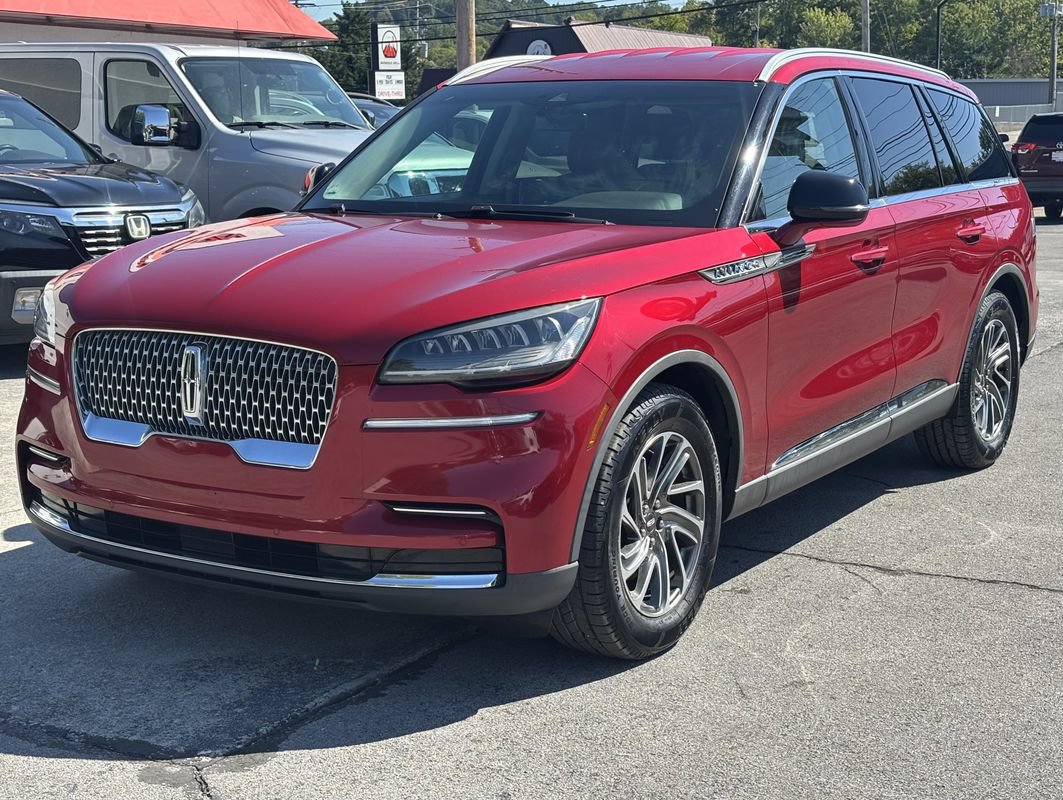 Used 2021 Lincoln Aviator 2WD w/ Elements Package image 10