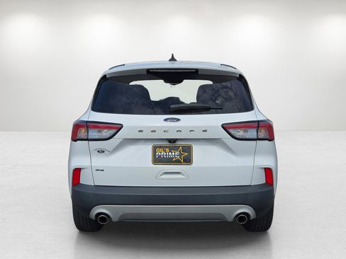 Used 2021 Ford Escape SE image 7