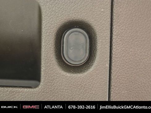 Used 2019 GMC Yukon XL Denali image 36